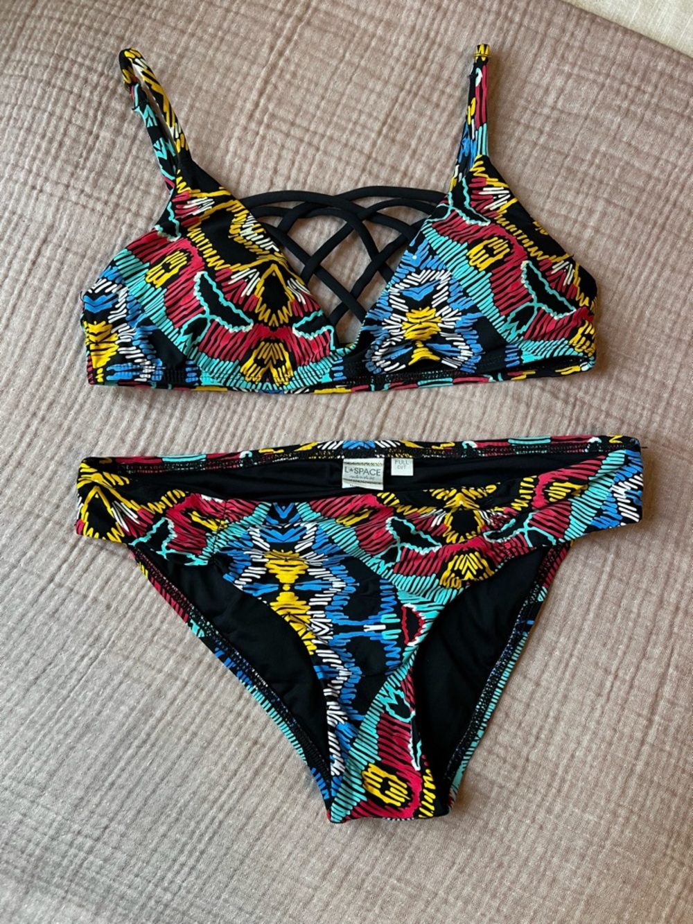 NWOT! l*space Moroccan Dreams Designer Bikini, XS